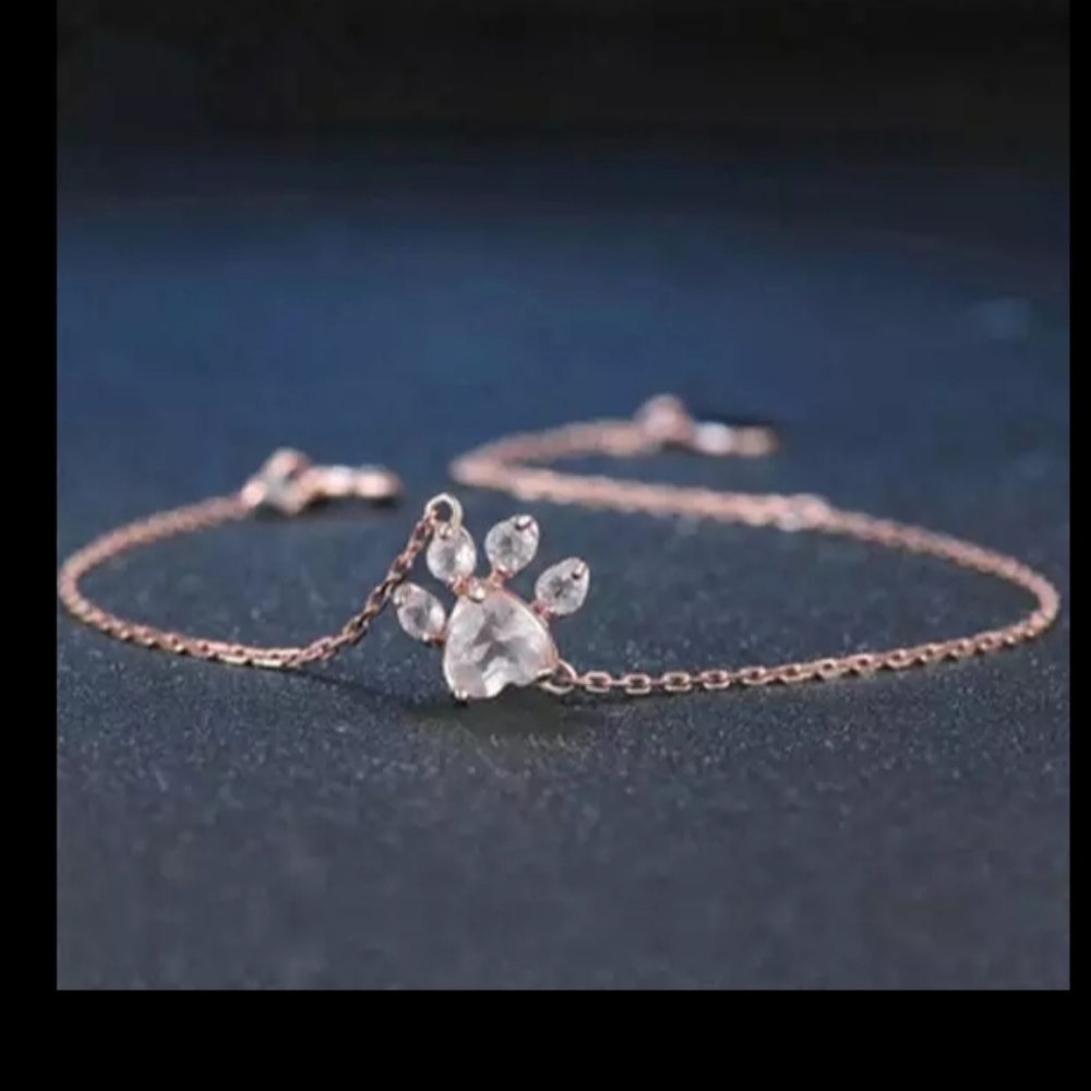 NWT Gold crystal paw bracelet Anklet